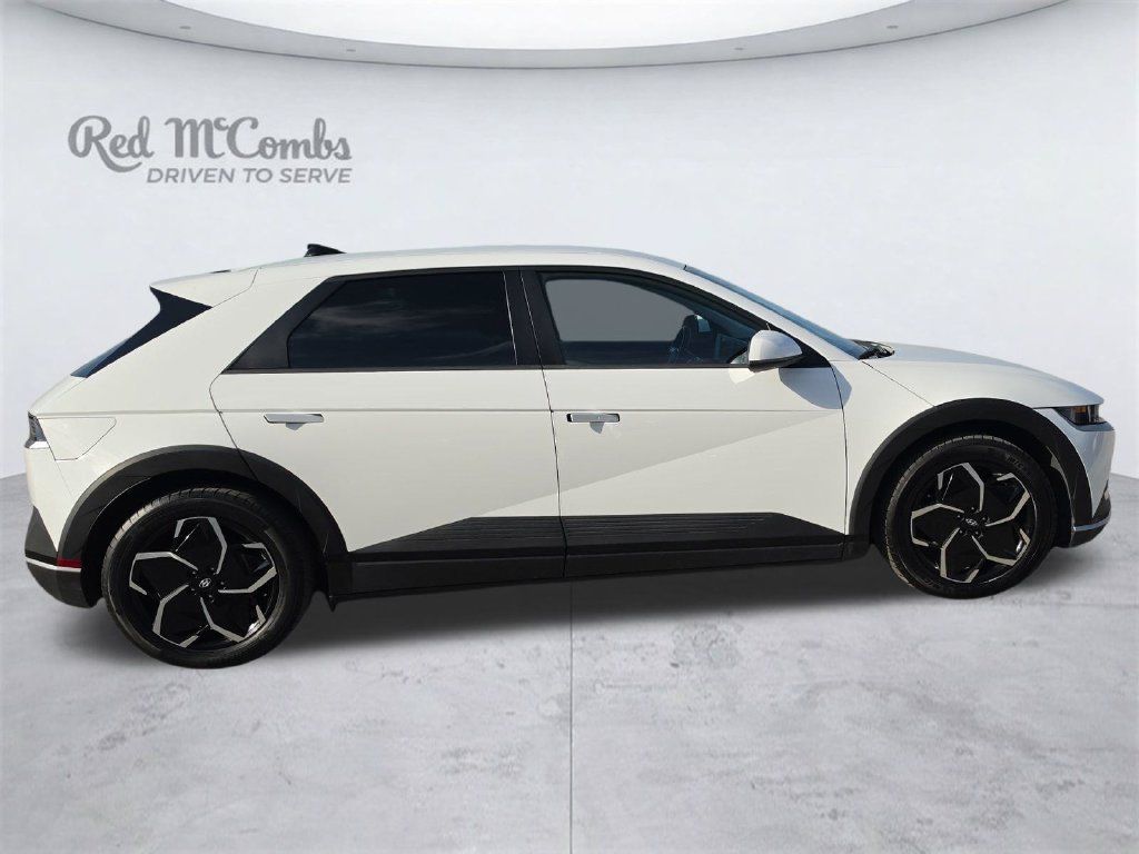 Certified 2024 Hyundai Ioniq 5 SEL RWD image 8