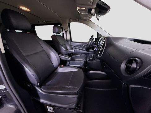 Used 2020 Mercedes-Benz Metris Passenger w/ Premium Safety Package image 26