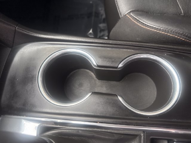 Used 2018 Chevrolet Equinox Premier FWD image 20