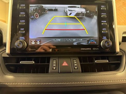 Used 2019 Toyota RAV4 Limited w/ Carpet Mat Package AWD/4WD image 20