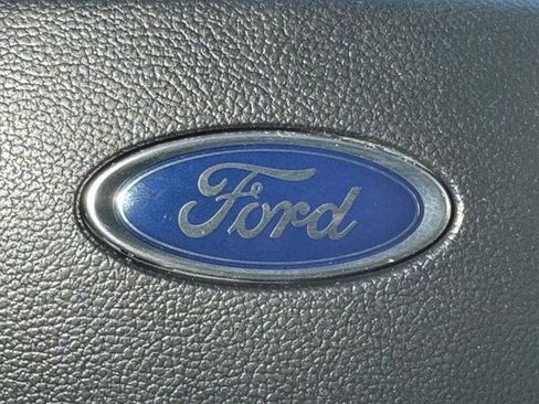 Used 2022 Ford Explorer XLT w/ Equipment Group 202A image 33