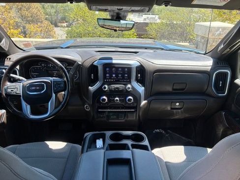 Used 2020 GMC Sierra 2500 SLE w/ SLE Value Package; AWD/4WD image 16