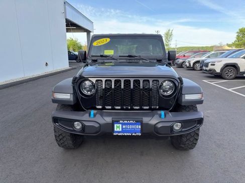 Used 2023 Jeep Wrangler Unlimited AWD/4WD image 5