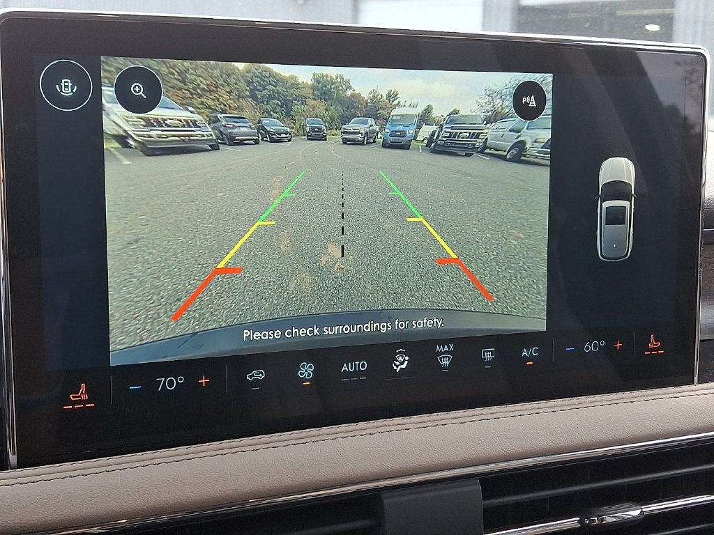 Used 2023 Lincoln Corsair Reserve AWD/4WD image 18