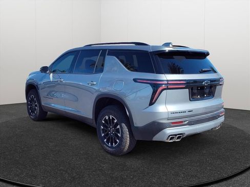 New 2026 Chevrolet Traverse Z71 w/ Enhanced Driving Package AWD/4WD image 4