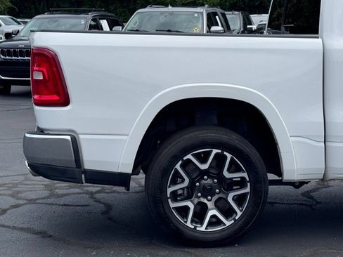 Used 2025 RAM 1500 Laramie AWD/4WD image 44
