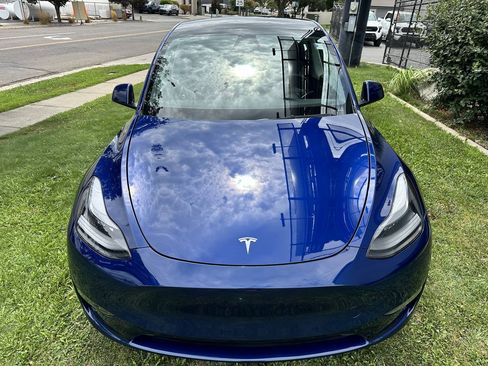 Used 2025 Tesla Model Y Long Range AWD/4WD image 12