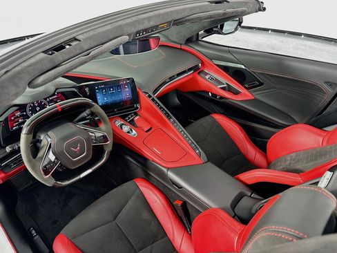 Used 2025 Chevrolet Corvette Z06 w/ Z07 Performance Package RWD image 43