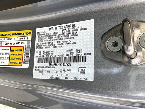 Used 2025 Ford Mustang GT Premium image 33