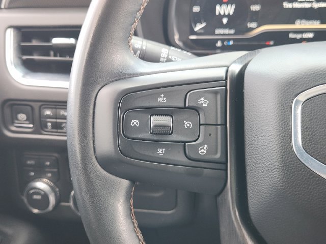Used 2024 GMC Yukon AT4 w/ AT4 Premium Package AWD/4WD image 24