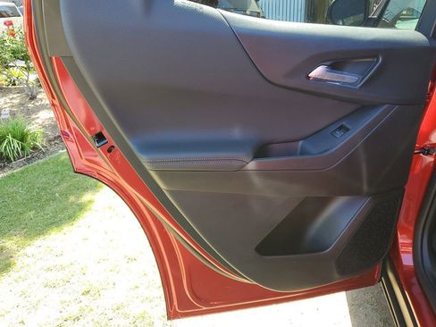 New 2026 Chevrolet Equinox LT image 14