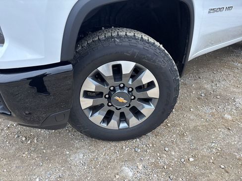 New 2026 Chevrolet Silverado 2500 Custom image 13