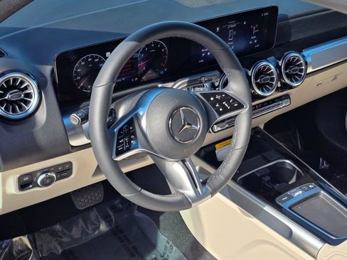 Certified 2026 Mercedes-Benz GLB 250 4MATIC image 4