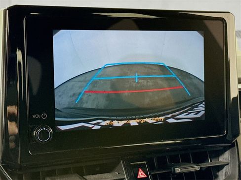 Used 2023 Toyota Corolla SE image 12