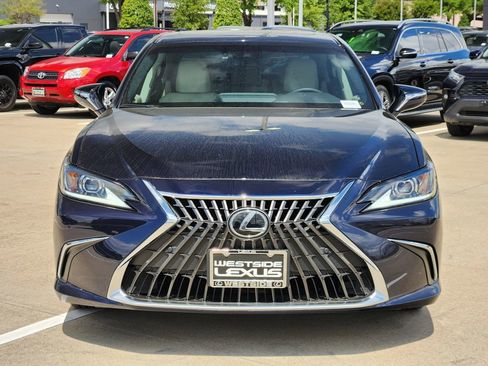 Used 2025 Lexus ES 350 w/ Premium Package image 2