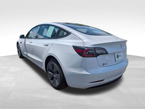 Used 2021 Tesla Model 3 Standard Range Plus RWD image 5