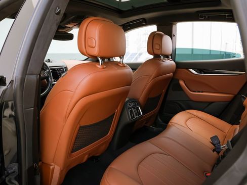 Used 2022 Maserati Levante GT image 32