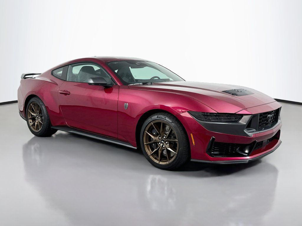 Used 2025 Ford Mustang Dark Horse RWD image 4