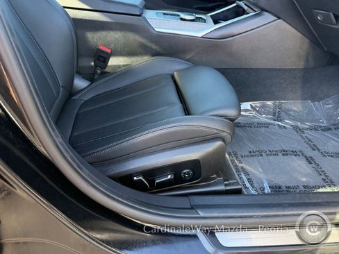 Used 2025 BMW 330i Sedan image 14