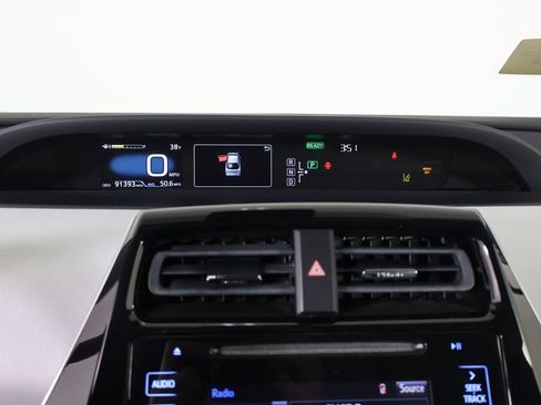 Used 2017 Toyota Prius Two w/ Carpet Mat Package image 6