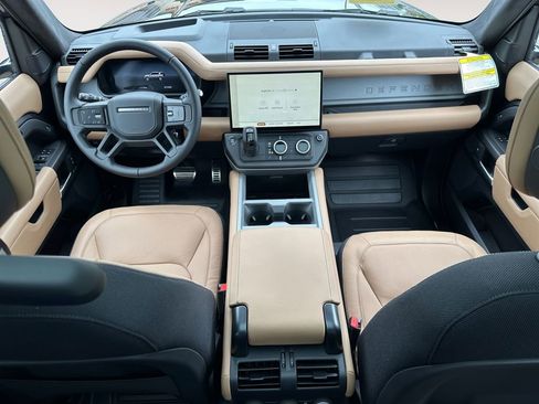 New 2026 Land Rover Defender 110 X AWD/4WD image 10