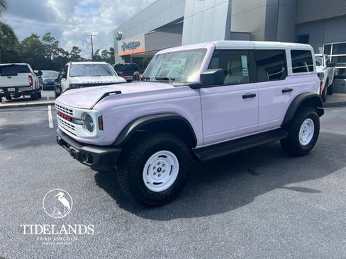 New 2025 Ford Bronco Heritage Edition image 4