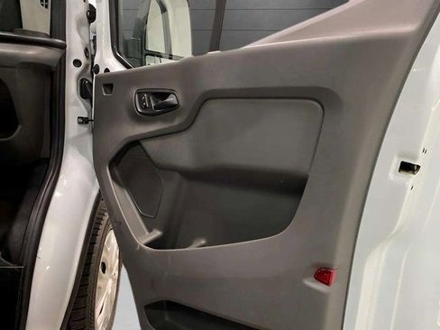 Used 2024 Ford Transit 250 Low Roof w/ Exterior Upgrade Package image 59