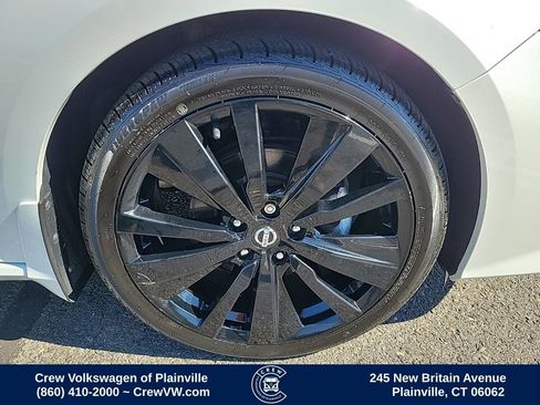 Used 2022 Nissan Altima 2.5 SR w/ Midnight Edition Package FWD image 20