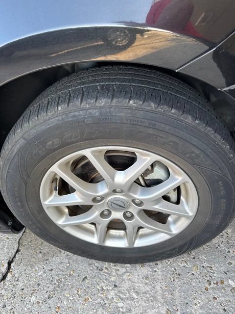 Used 2023 Chrysler Pacifica Touring-L FWD image 17