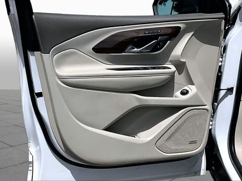 Used 2020 GMC Terrain Denali w/ Denali Premium Package FWD image 26