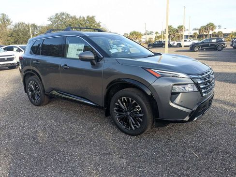 New 2026 Nissan Rogue Platinum w/ Platinum Premium Package AWD/4WD image 2