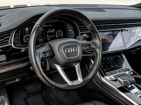 Used 2022 Audi Q8 Premium Plus AWD/4WD image 13