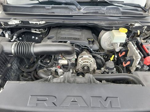 Used 2019 RAM 1500 Big Horn AWD/4WD image 16