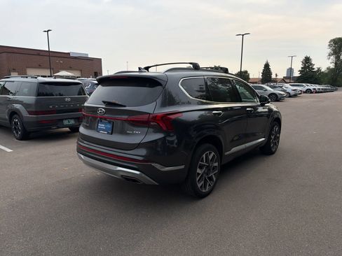 Used 2017 Hyundai Santa Fe Sport AWD/4WD image 2