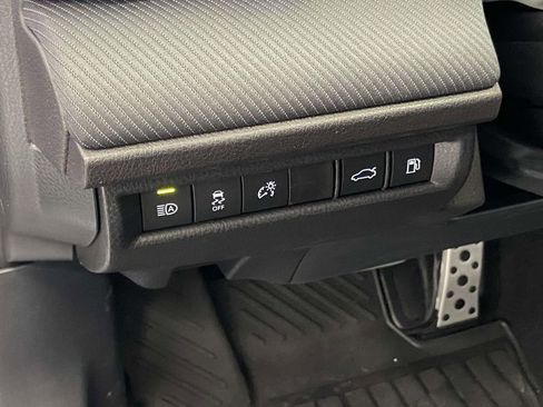 Used 2026 Toyota Camry SE image 18