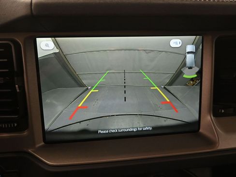 New 2025 Ford Bronco Outer Banks image 32