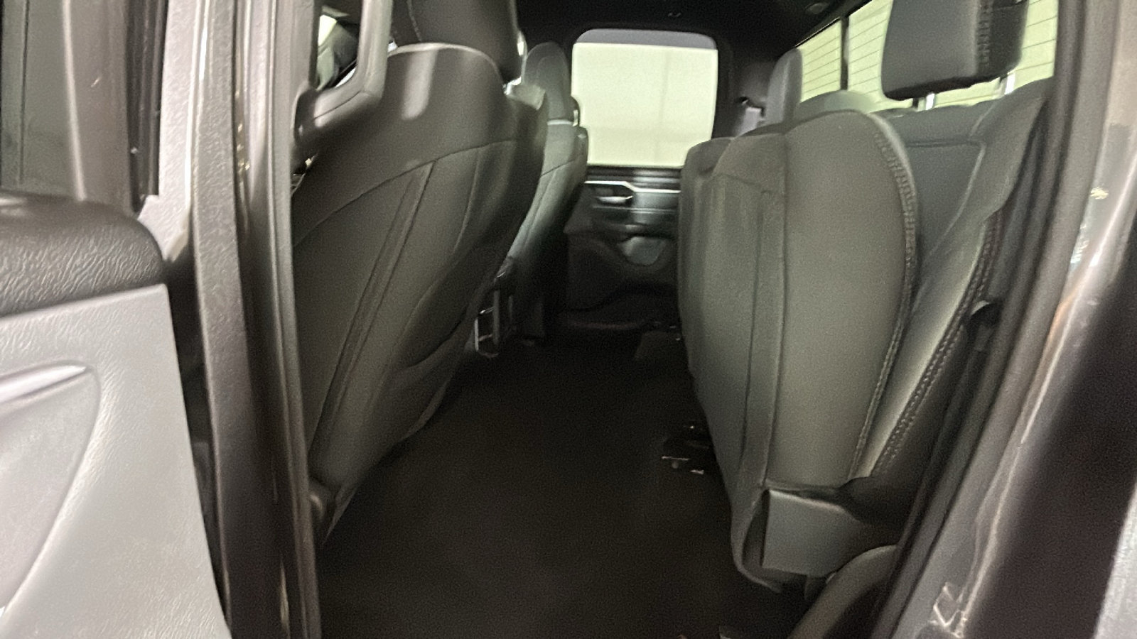 Used 2022 RAM 1500 Big Horn RWD image 31