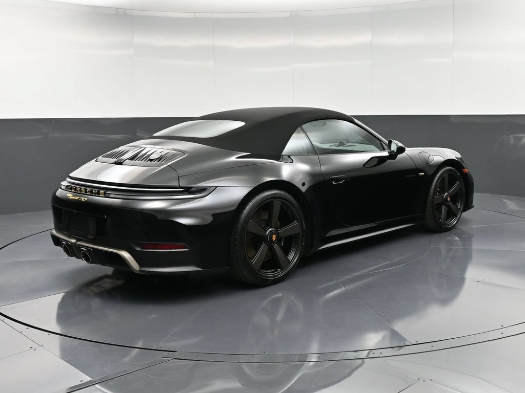 Certified 2026 Porsche 911 GTS RWD image 8