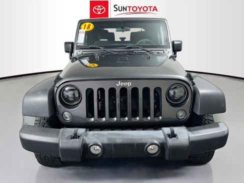 Used 2018 Jeep Wrangler Sport image 10
