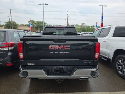 Used 2020 GMC Sierra 1500 SLE w/ SLE Value Package AWD/4WD image 8