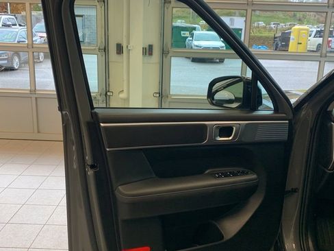 Used 2024 Hyundai Santa Fe XRT image 5