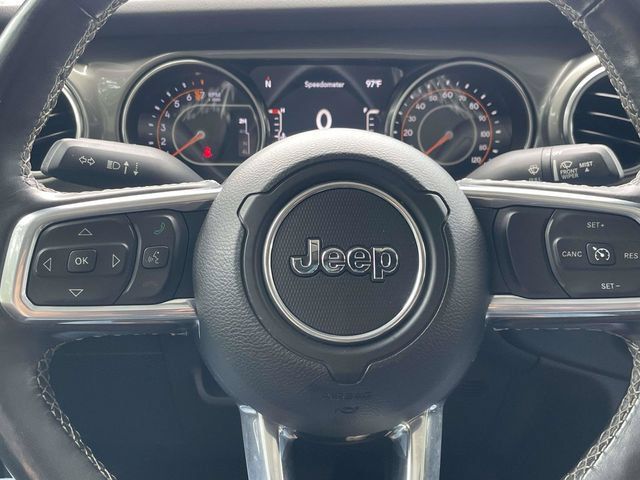 Used 2023 Jeep Gladiator Overland w/ LED Lighting Group AWD/4WD image 24