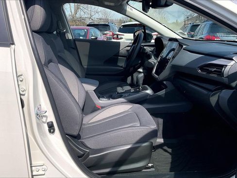 Certified 2025 Subaru Crosstrek 2.0i Premium image 7