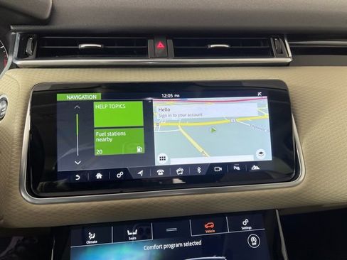 Used 2020 Land Rover Range Rover Velar S image 25