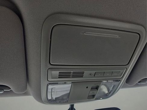 Used 2017 Honda Ridgeline RTL-T image 24