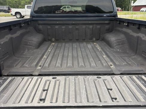 Used 2019 Nissan Frontier PRO-4X AWD/4WD image 15