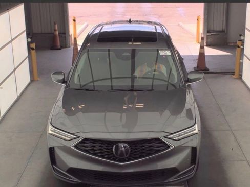 Used 2025 Acura MDX SH-AWD w/ Technology Package image 10