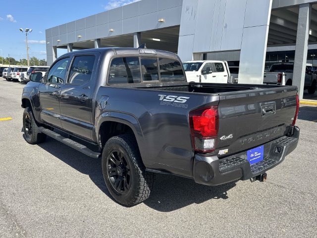 Used 2022 Toyota Tacoma SR AWD/4WD image 7