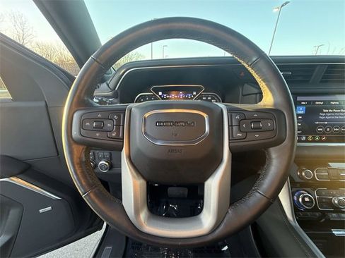 Used 2021 GMC Yukon Denali image 14