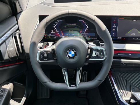 Used 2025 BMW X3 xDrive30i w/ Premium Package image 18